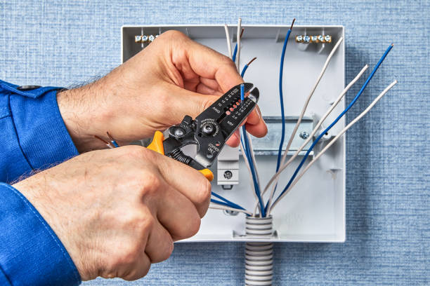 Best Circuit Breaker Installation and Repair  in Clarkston Heights Vineland, WA